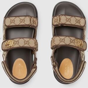 Gucci Womens Sandal with double G